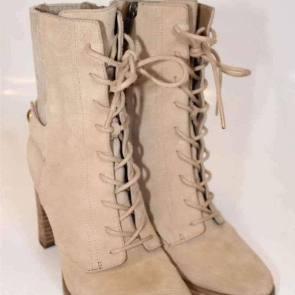 Michael Kors MK Designer Womens Beige Leather Booties Heels Boots Size 5.5 - Picture 3 of 8